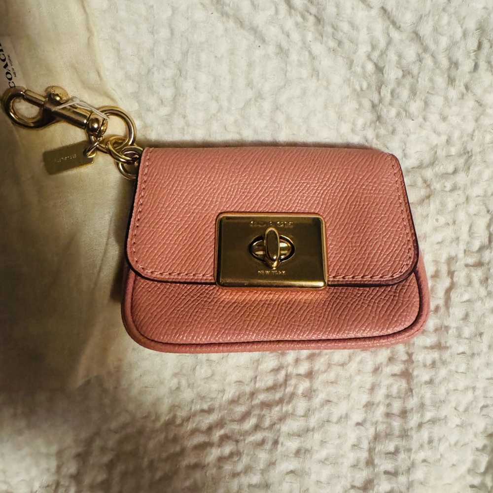 Coach mini Cassidy coin purse / bag/coin purse F73858 (retired rare) NWT